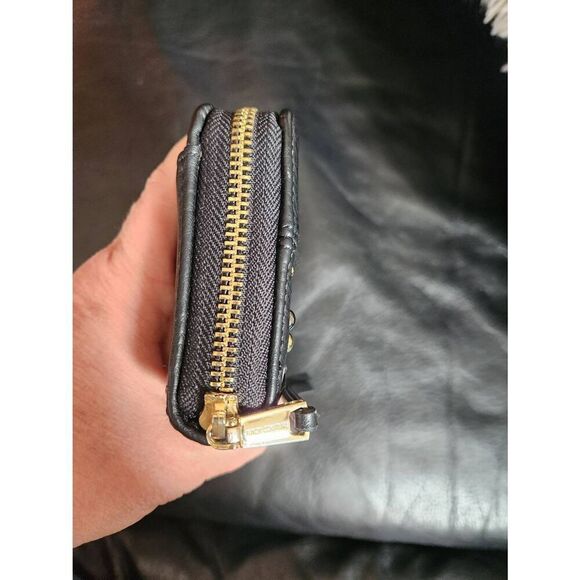 NWOT Juicy Couture star studded wallet Black Faux Leather Zippered Wallet w/ Stu - Picture 5 of 9